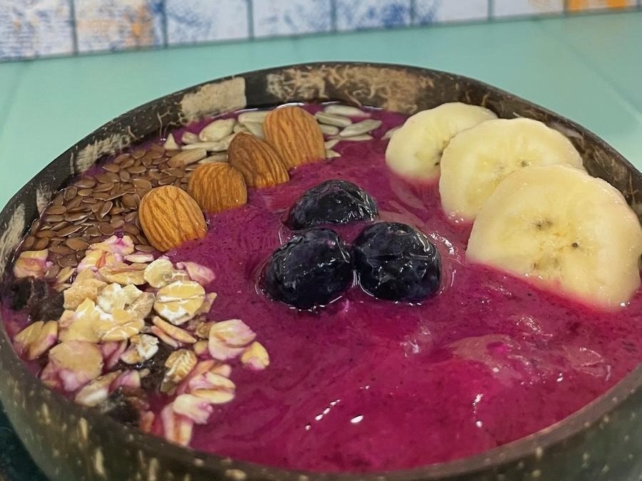 Mixed Berries Base · pink açaí bowl with banana, blueberry, almond, oats